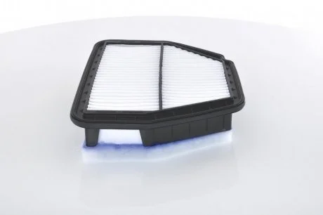Повітряний фільтр CHEVROLET/OPEL Captiva/Antara 2.0CDTI \'\'10-17 BOSCH F 026 400 585
