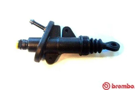 Циліндр зчеплення головний BREMBO C24006