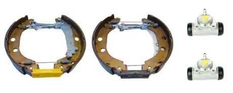 Гальмівні колодки (набір) BREMBO K68064 (фото 1)