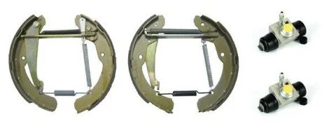 Гальмівні колодки (набір) BREMBO K85045