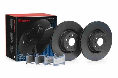 ZESTAW TARCZE+KLOCKI PRZOD BREMBO KT08003 (фото 1)