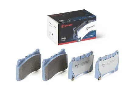 Klocki ham. TESLA MODEL S (5YJS) 09/12-> / TESLA MODEL X (5YJX) 09/13-> BREMBO P09004E (фото 1)