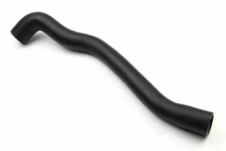 Патрубок радиатора Connect 1.8DI/TDCI 02- (верх/-AC) BSG BSG 30-720-046