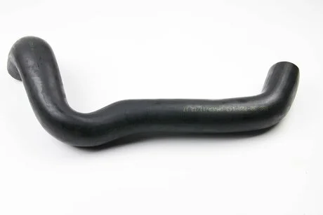 Фото 1 - патрубок интеркулера Transit 2.2 TDCi 11- (длинный) BSG BSG 30-720-143 Патрубок интеркулера Transit 2.2 TDCi 11- (длинный) BSG BSG 30-720-143 (фото 1)