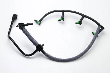 Шланг обратки Transit V347 2.2 TDCi 06- BSG BSG 30-725-088