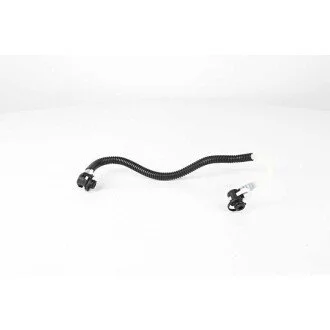 Фото 1 - топливная трубка от фильтра к ТНВД OM611 (с креп.) BSG BSG 60-725-002 Топливная трубка от фильтра к ТНВД OM611 (с креп.) BSG BSG 60-725-002 (фото 1)