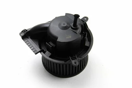 Мотор отопителя салона Sprinter/LT 96-06 BSG BSG 60-865-001