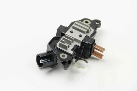 Регулятор генератора Berlingo/Partner/Scudo/Jumpy 2.0 HDI 99-/Jumper/Boxer 2.0/2.2 HDI 01- HC- CARGO 232193 (фото 1)