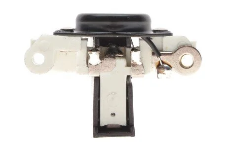 Реле генератора (14V) Opel Combo 1.2-1.4 94-01 = 134687 CARGO F032134687