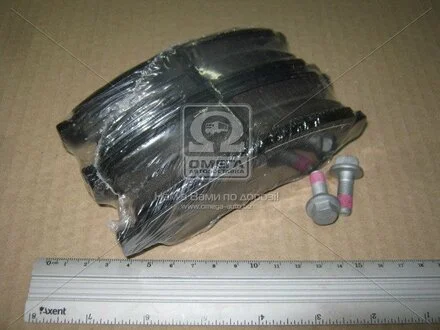 CITROEN Тормозные колодки передн.Berlingo,C2,3,4,DS3,Peugeot 97- CHAMPION 573030CH