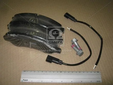 Колодки тормозные дисковые передние Transit 2.2TDCi, 2.3 16V, 2.4 TDCi FWD 07/06-> CHAMPION 573276CH