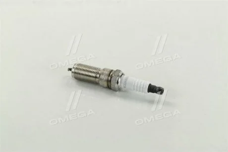 Свічка запалювання двигуна FORD FOCUS, FUSION, FIESTA 1.3L Duratec 8V EFI (70PS) - Rocam CHAMPION OE031/T10