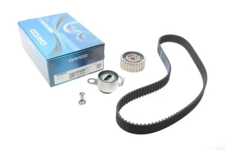Ремкомплект ГРМ TOYOTA/VW Hiace/Hilux/LandCruiser/Taro &quot;2,4D &quot;87-06 DAYCO KTB372 (фото 1)