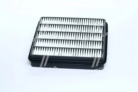 Фильтр воздушный Toyota Land Cruiser 4.5D-4D 32V 07- Denckermann A140824