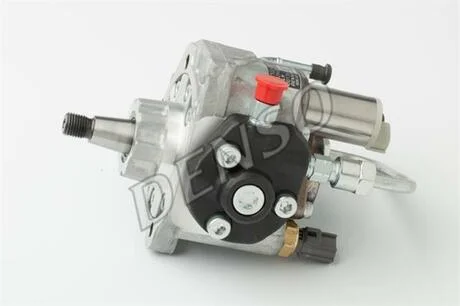 Паливний насос common rail DENSO DCRP300400