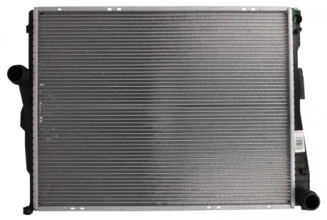 Радиатор DENSO DRM05069