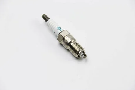 Свеча зажигания DENSO IT20TT
