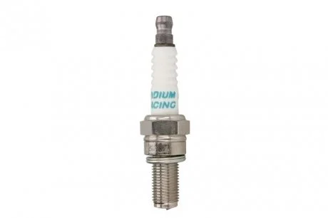 Свеча зажигания DENSO IU01-24
