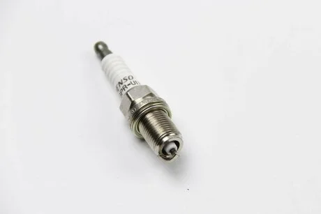 Свеча зажигания DENSO K16PRU11