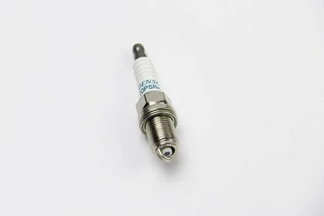 Свеча зажигания Mitsubishi DENSO K20PSRB8