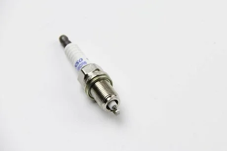 Свічка запалювання 3175 DENSO PKJ16CR8