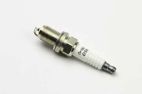 Свічка запалювання DENSO Q22PRU