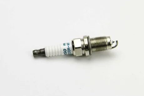 Свеча зажигания DENSO SKJ20DR-M11S