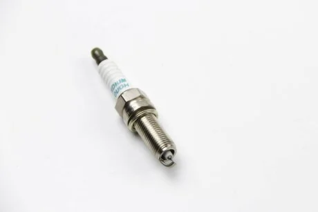 Свеча зажигания DENSO VXUH22I