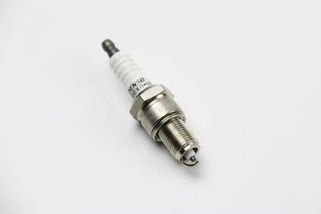 Свічка запалювання 3032 DENSO W16EXRU11