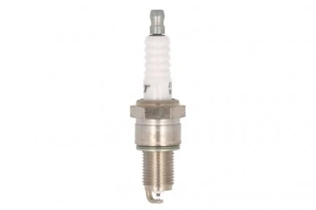 Свеча зажигания DENSO W22TT