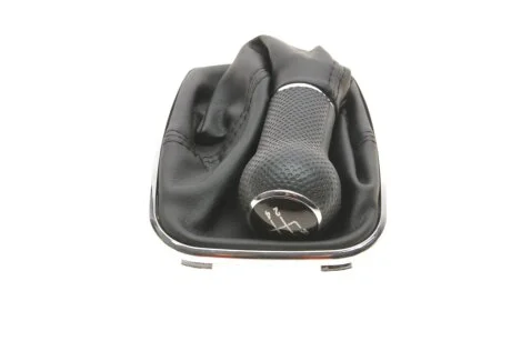 Ручка КПП із пильником чорний 5 ступ VW Bora (98-05),Golf (97-05) DPA 77110000102