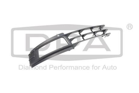 Решетка противотуманной фары с отверстием правая Audi A6 (09-11) DPA 88070733602