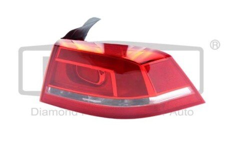 Tail lights; right outer; halogen DPA 99451835202