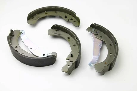 Тормозные колодки зад. Combo 01-05/Astra F/G 91-05 (бараб.) FERODO FSB545