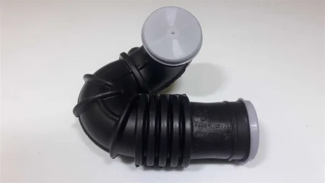 Патрубок повітря до КВФ 1.3JTD ft Fiat Doblo 00-09 Fiat/Alfa/Lancia 51742575 (фото 1)