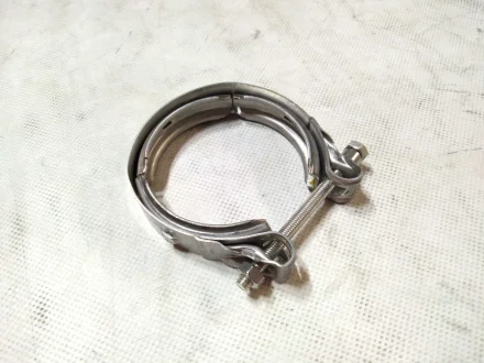 Хомут глушника ALFA ROMEO Mito 08-18; FIAT 500 07-, Panda 12-; LANCIA Ypsilon 12-н. Fiat/Alfa/Lancia 51854360