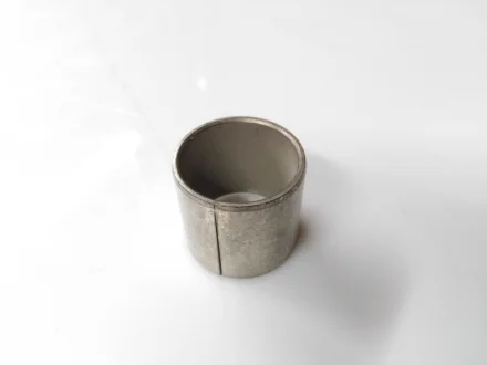 Фото 1 - втулка шатуна 1.6D 1.6TD 2.0D 2.0TD 2.4D 2.4TD VW GOLF LT T3 PASSAT Glyco 55-3443 Втулка шатуна 1.6D 1.6TD 2.0D 2.0TD 2.4D 2.4TD VW GOLF LT T3 PASSAT Glyco 55-3443 (фото 1)