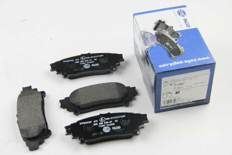 Тормозные колодки дисковые зад. Lexus RX 3.5i 08- HELLA 8DB 355 015-371 (фото 1)