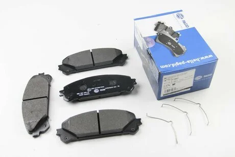 Тормозные колодки перед. Lexus RX 08-15/Toyota RAV4 12- (advics) PAGID HELLA 8DB355015-461