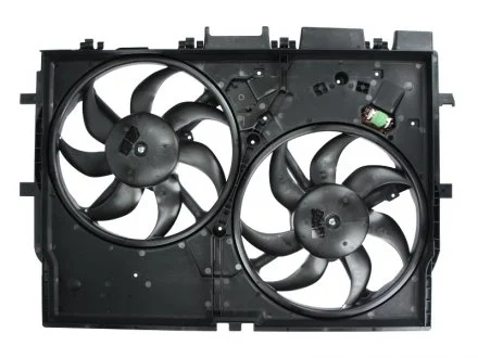 Фото 1 - вентилятор радиатора HELLA 8EW 351 041-451 Вентилятор радиатора HELLA 8EW 351 041-451 (фото 1)