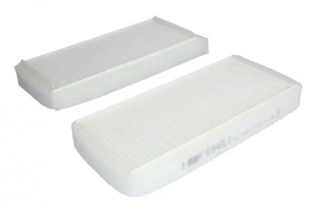Фильтр салона MB CLK (C209), E (W210, W220), S (C215) 1.8-6.3AMG 06.95-12.12 HENGST FILTER E942LI-2