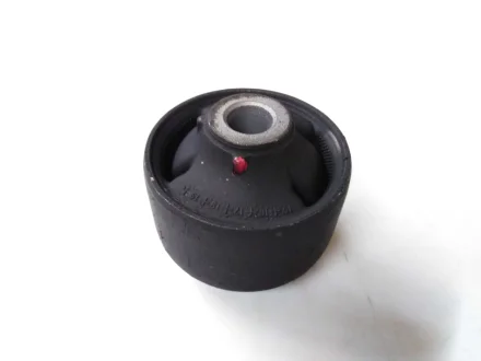 Сайлентблок переднього важел Hyundai/Kia/Mobis 54584F2000 (фото 1)