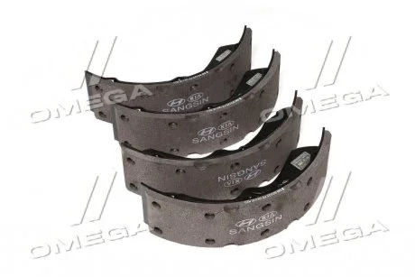 Колодки гальмівні барабанні задні Hyundai HD250/350 -98/HD45/HD46/HD65/HD72/HD78 04- (Mobis) Hyundai/Kia/Mobis 5830545A53