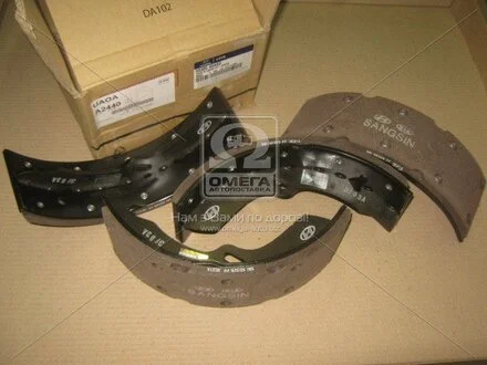 Колодки гальмівні барабанні задні Hyundai Hd35/hd75 09- (Mobis) Hyundai/Kia/Mobis 5830545A63