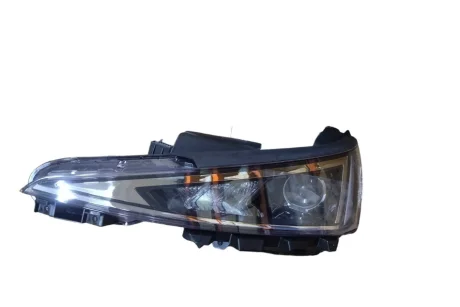 Фара ліва elantra 18-- нова Hyundai/Kia/Mobis 92101F2500