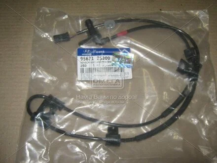Датчик ABS перед правый MOBIS Hyundai/Kia/Mobis 95671-2S300
