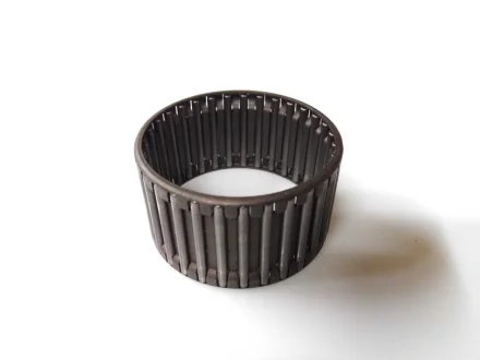 Підшипник КПП IVECO 8858358