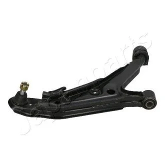 NISSAN Рычаг нижн.прав.Primera 90- JAPANPARTS BS-102R