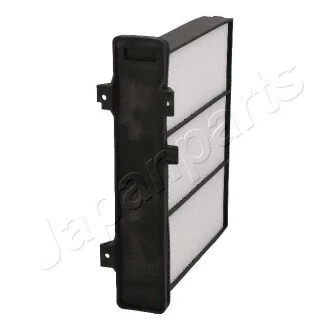 Фильтр салона (242x214x67.5) (угольный) Mitsubishi Pajero 2.4-3.8 90- JAPANPARTS FAAMI6