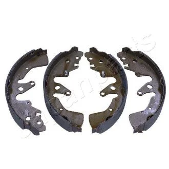 SUZUKI Тормозные щеки Grand Vitara 1.6/2.0i 1.9DDis 05- (254*41) JAPANPARTS GF-824AF